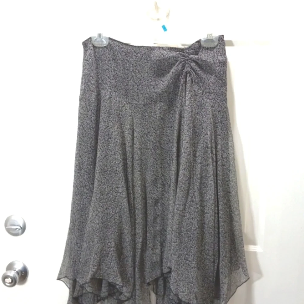 Nine West Sz 4 Retro Tiered  Skirt, lined